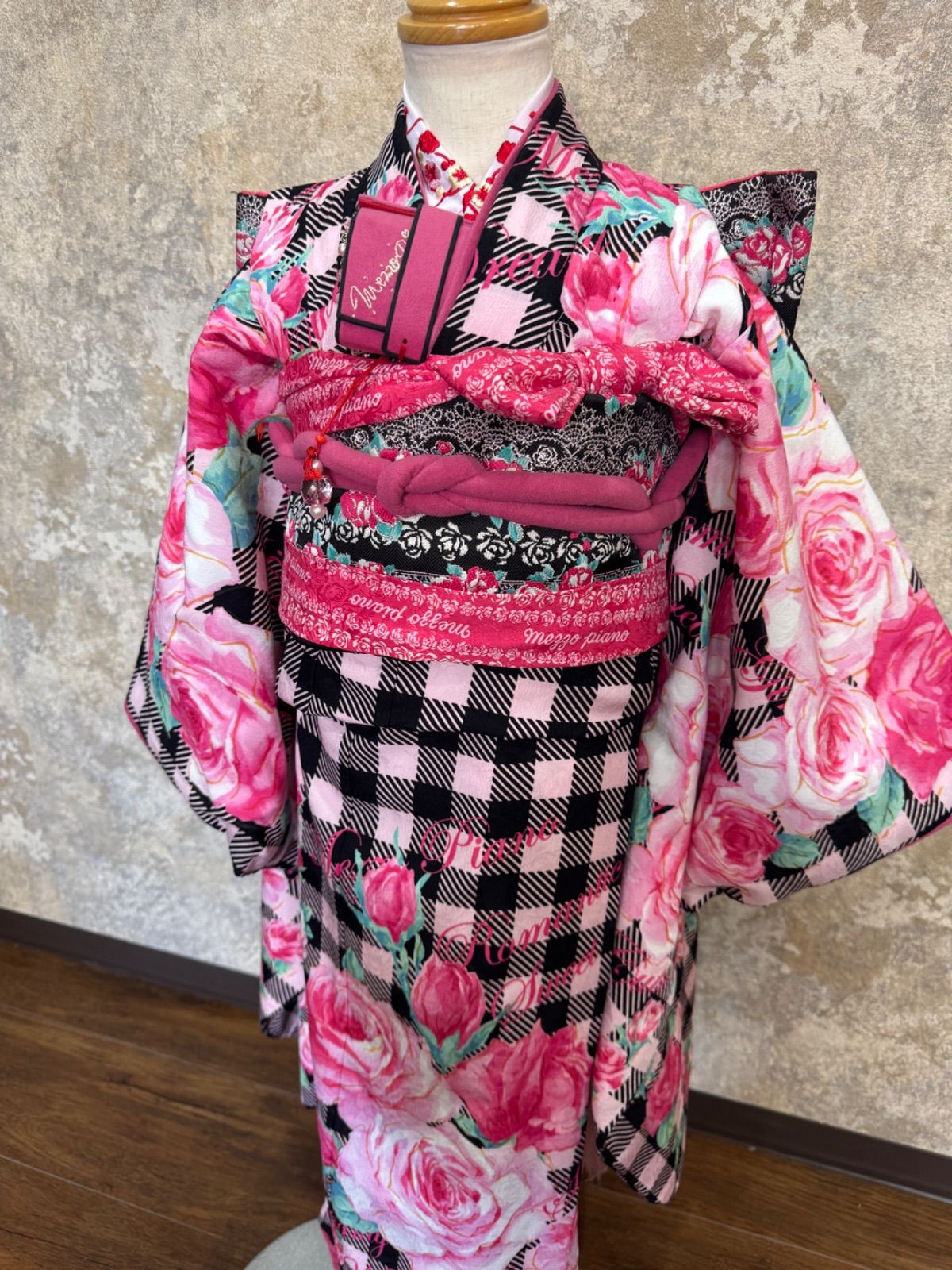 7歳女の子 七五三着物 Mezzo Piano メゾ ピアノ