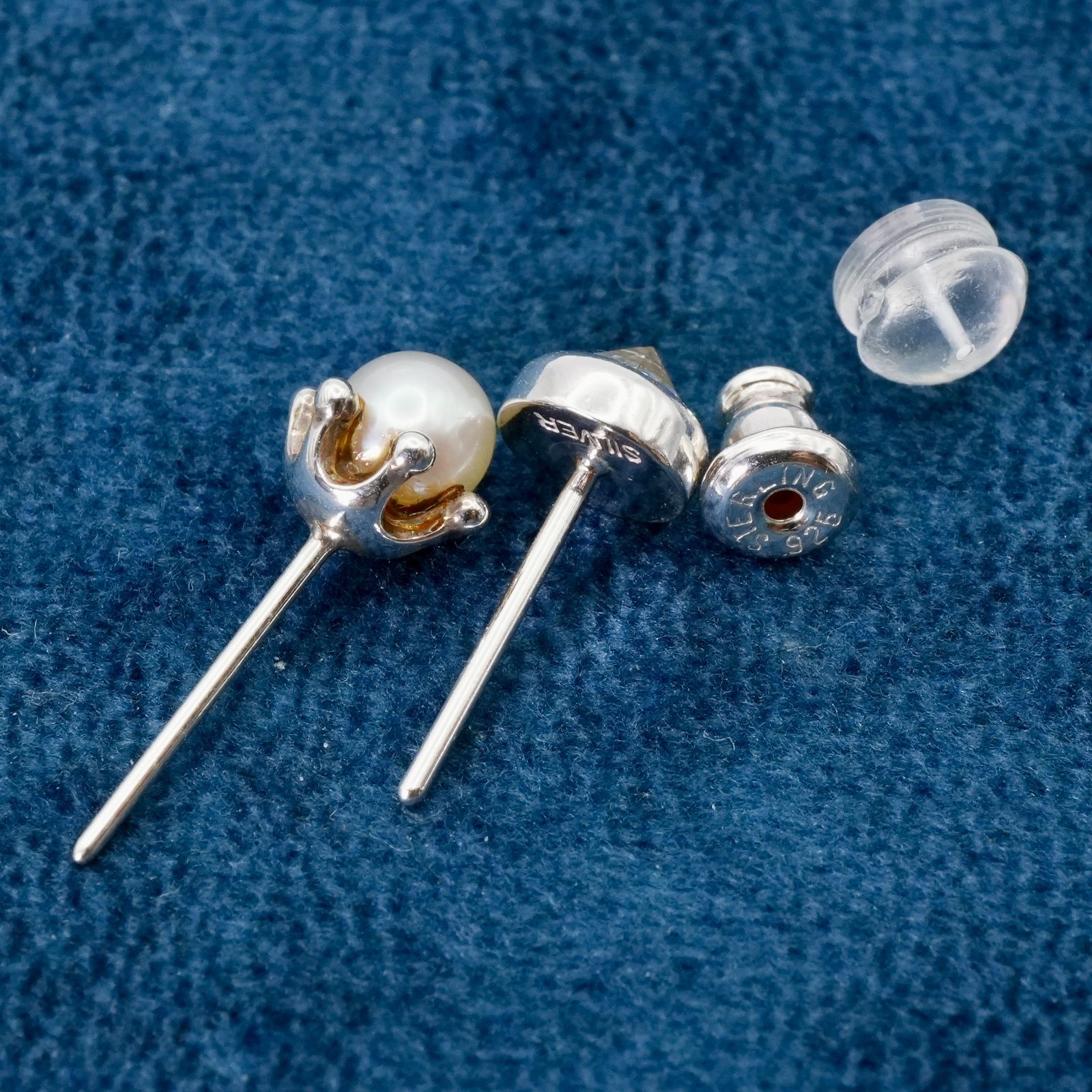 e.m. ピアス　ジルコニア　両耳セット e.m. ジルコニア ピアス 両耳セット 限定カラー 両耳セットジルコニア