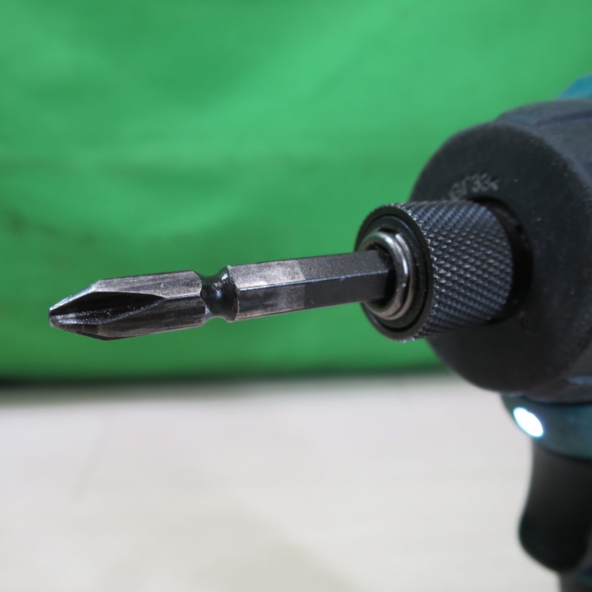 送料無料 マキタ 充電式 ドライバドリル DF031D 電動 工具 バッテリー BL1015 充電器 DC10SA makita コードレス