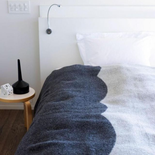 KLIPPAN クリッパン ウールシングルブランケット St. Petri FACADE サンクト ペトリ フロア ファサード グレー ブランケット ひざ掛け 北欧 Kristina Stark クリスティーナ スタルク シンプル インテ