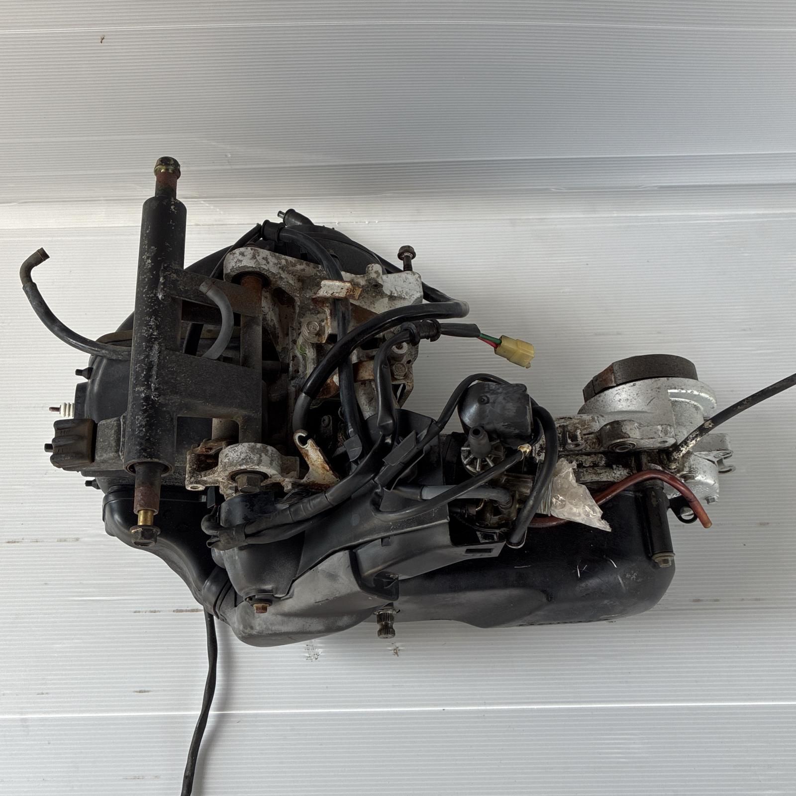 HONDA ライブディオSR AF35 エンジン ホンダ ホンダ ライブディオ 純正