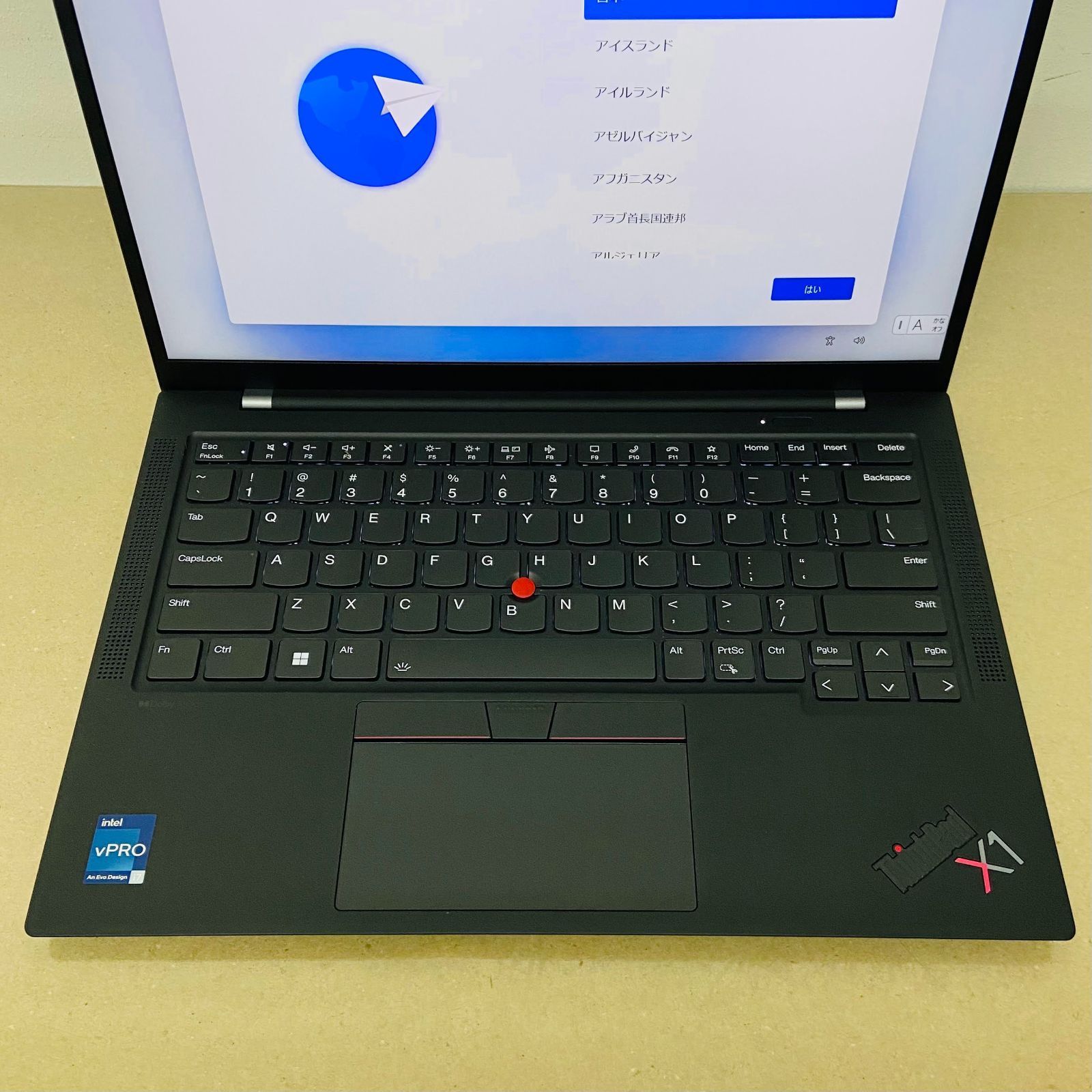 初期化済み 美品 動作良好 Lenovo ThinkPad X1 Carbon Gen11 
