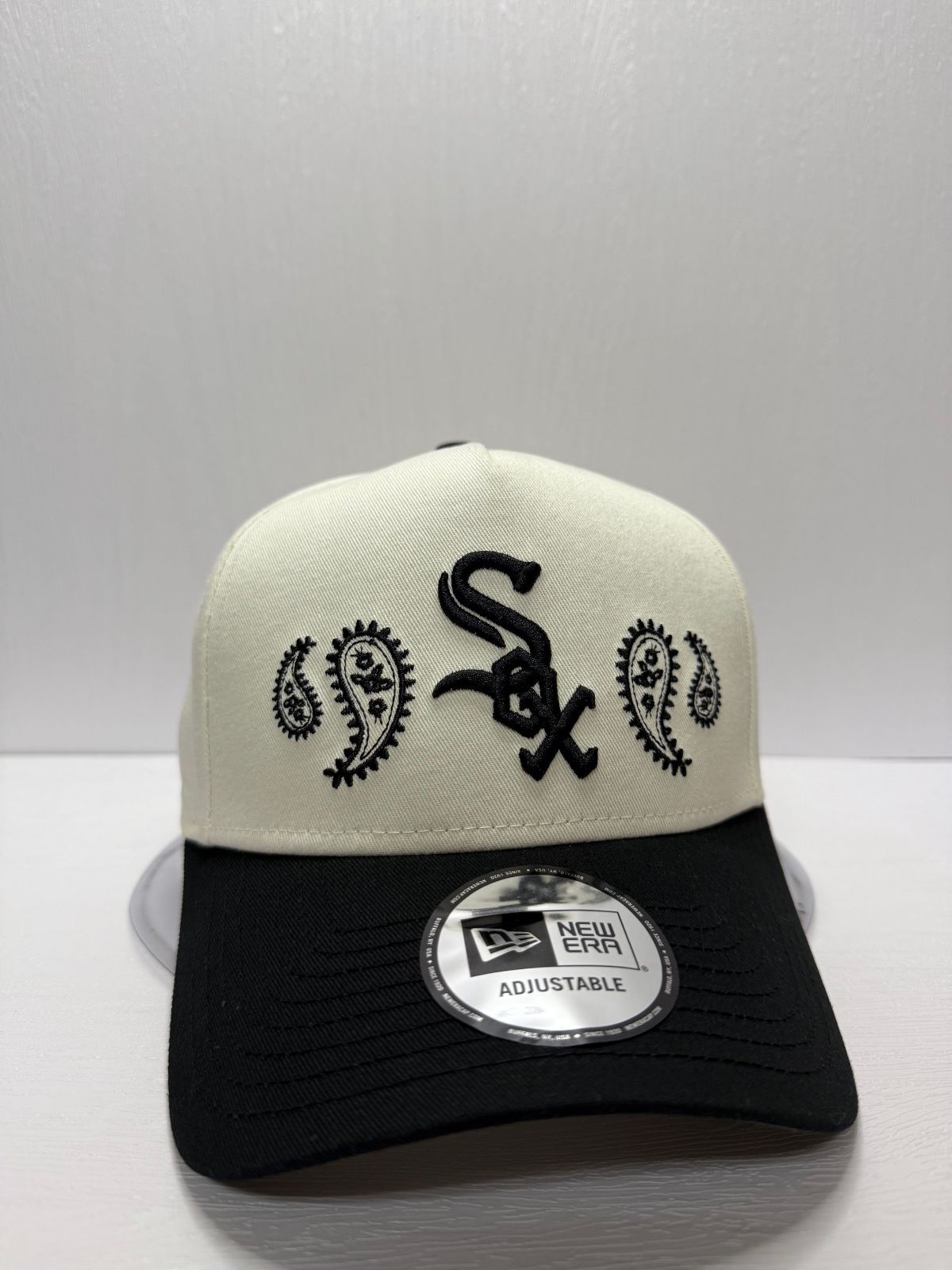 Newera シカゴホワイトソックス ペイズリー 9forty A-FRAME スナップバックキャップ ツートンカラー
