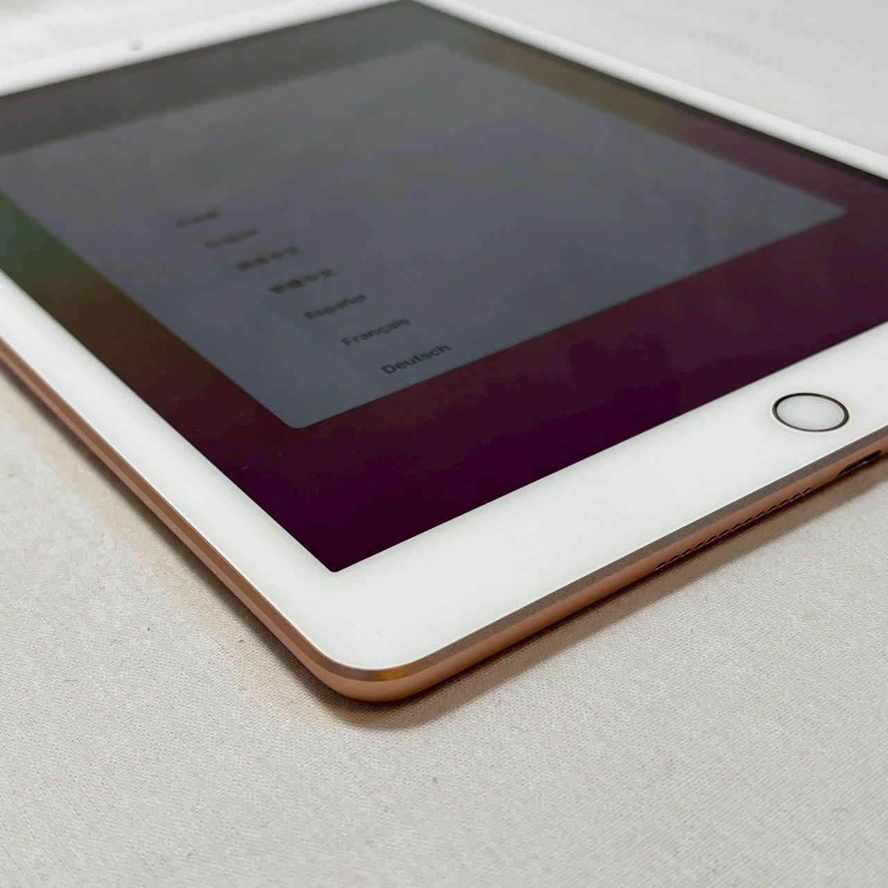 整備済 iPad|第6世代|Wi-Fi|32GB|ブロッシュゴールド|バッテリー良好|No.713