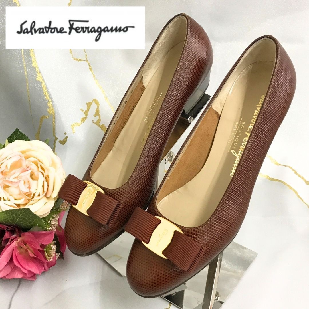 サルヴァトーレフェラガモ パンプス ブラウン Salvatore Ferragamo リザード パンプスブラウン - ハイヒール/パンプス