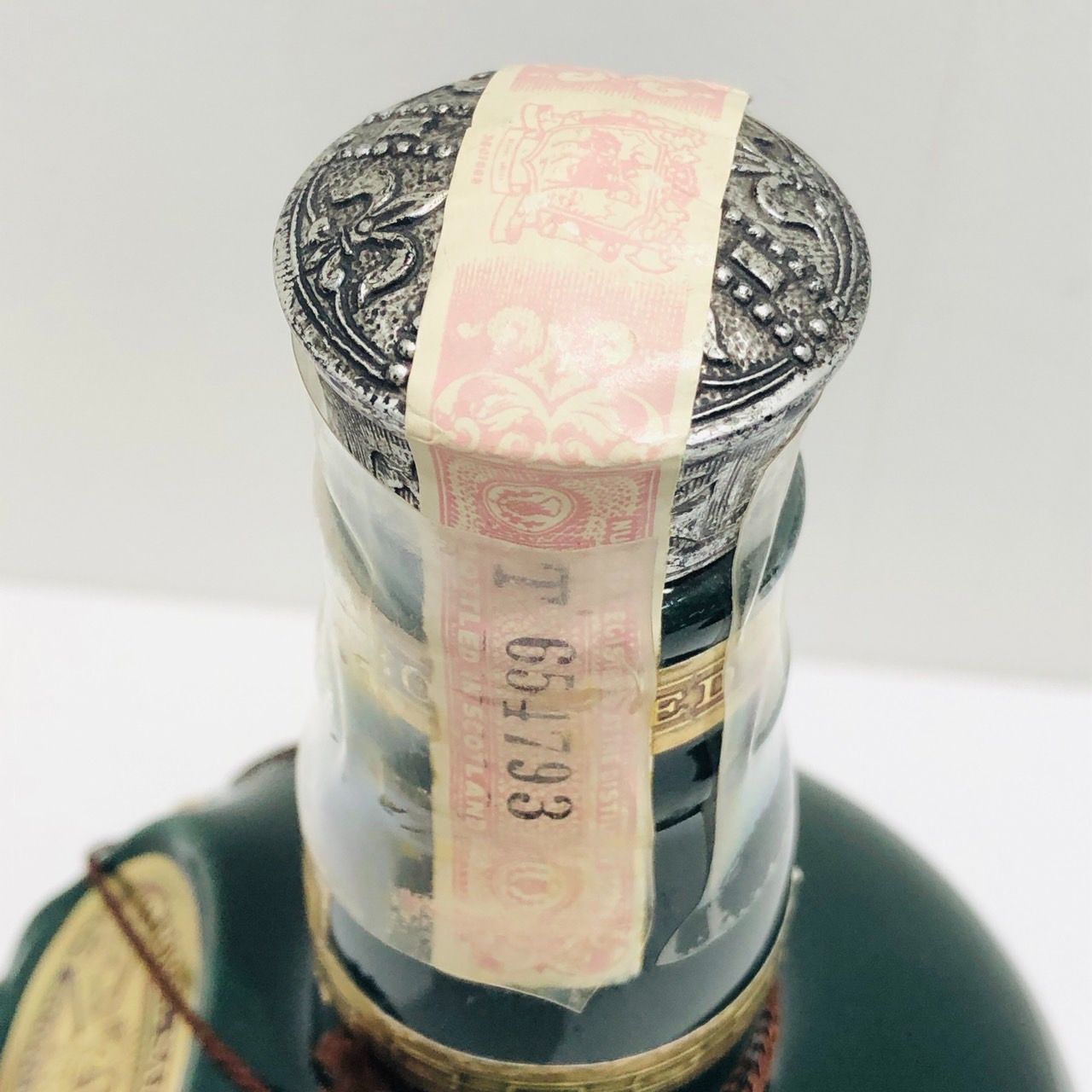 ロイヤルサルート 21年 緑 陶器ボトル 古酒 - メルカリ