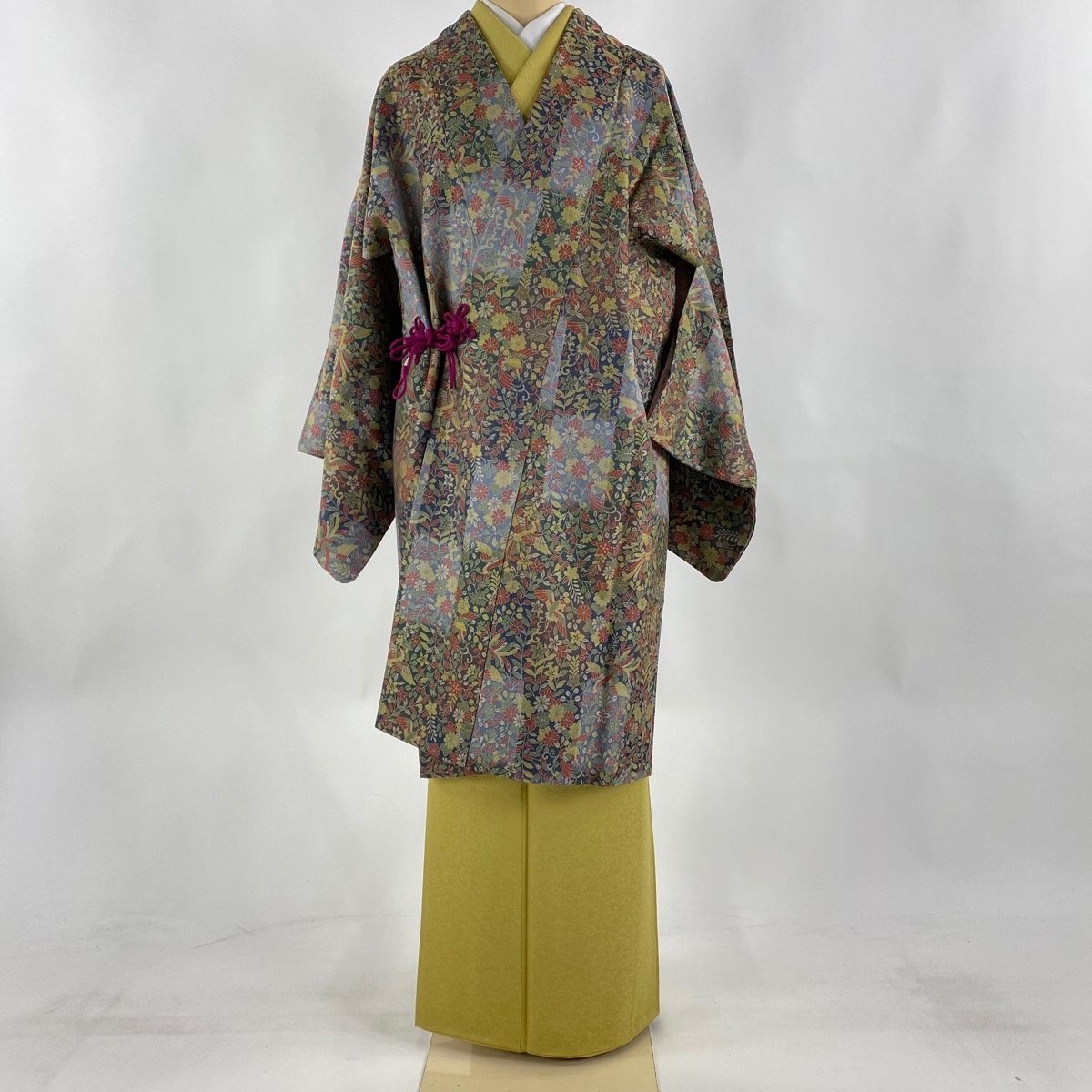 道中着 身丈104cm 裄丈64.5cm M 和装コート 草花 尾長鳥 灰緑 正絹 美  