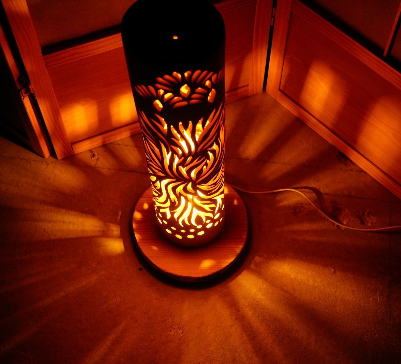 竹灯籠 〜〜蓮螺旋〜〜 コンセント・電池式両方可 竹灯籠 〜〜蓮螺旋