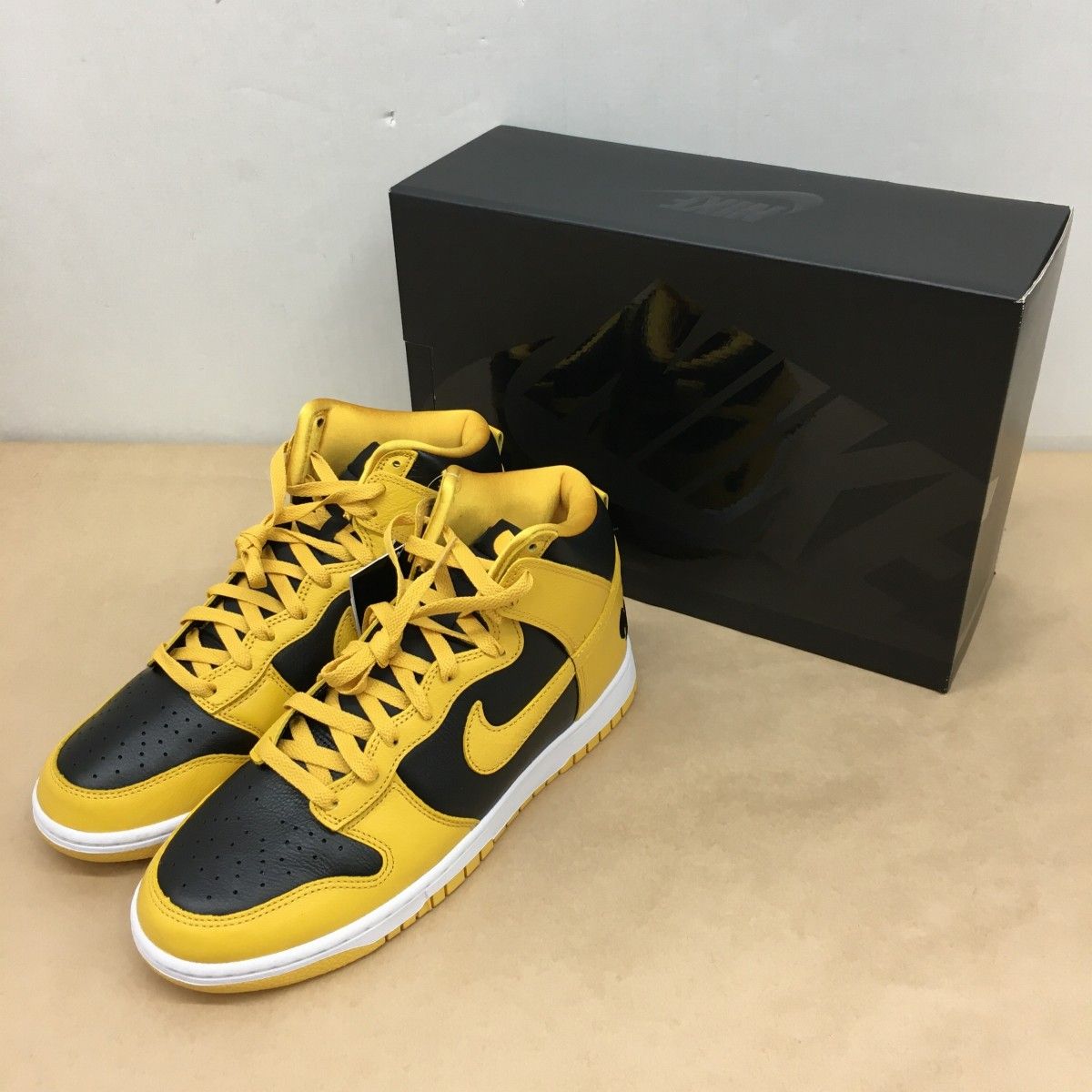 未使用 NIKE × Wu‐Tang Clan DUNK HIGH RETRO PRM HJ4320-001