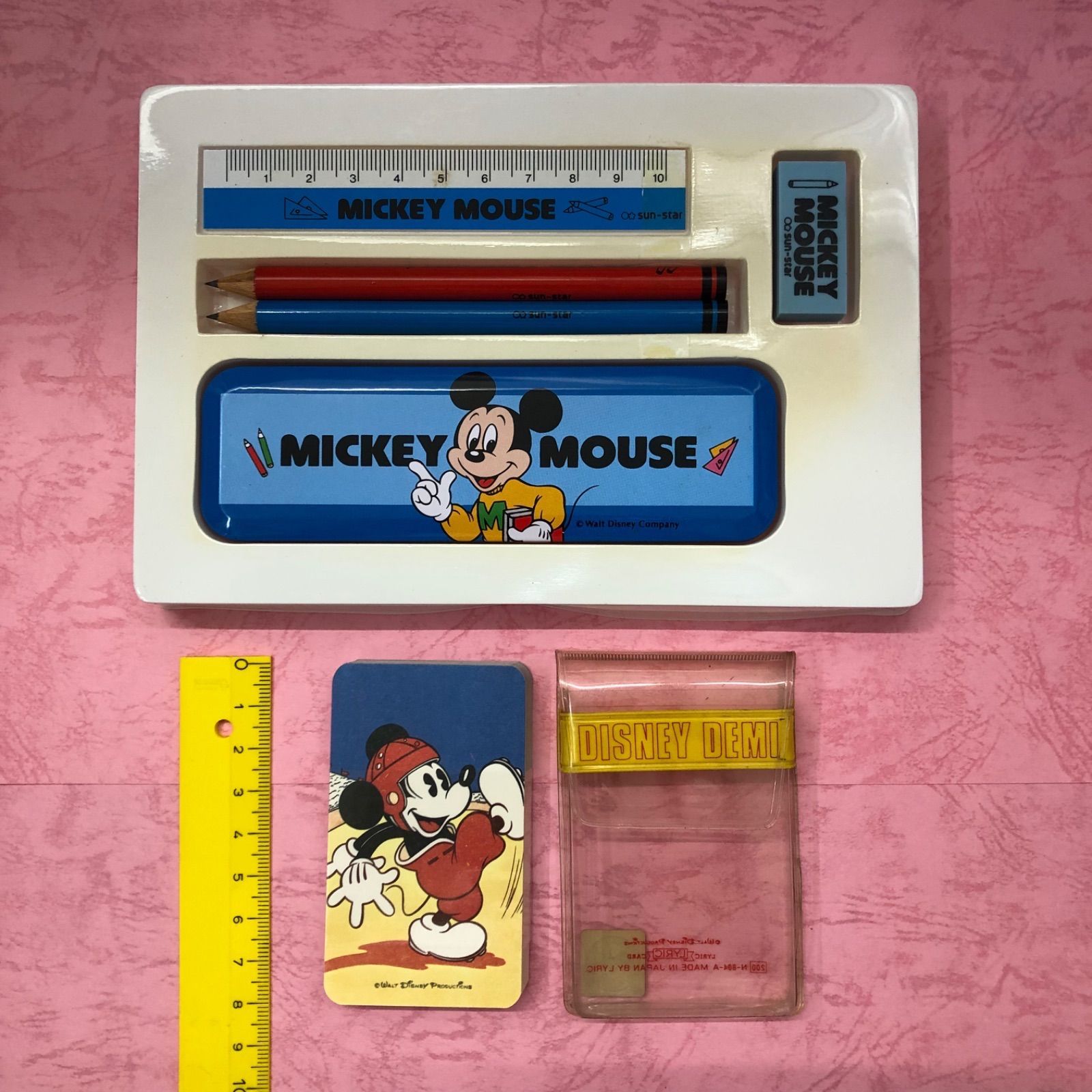希少　ミッキーマウス　カードプレート4枚セットインテリア小物