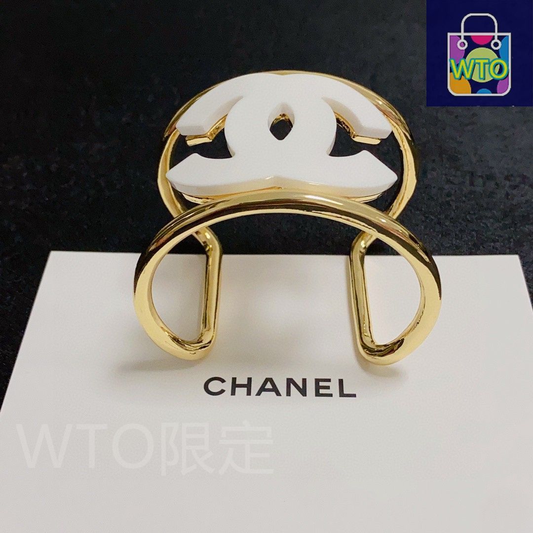 【25A ゴージャスで存在感抜群】CHANEL ブレスレット ty CHANEL(シャネル) ブレスレット(レディース) 2ページ目