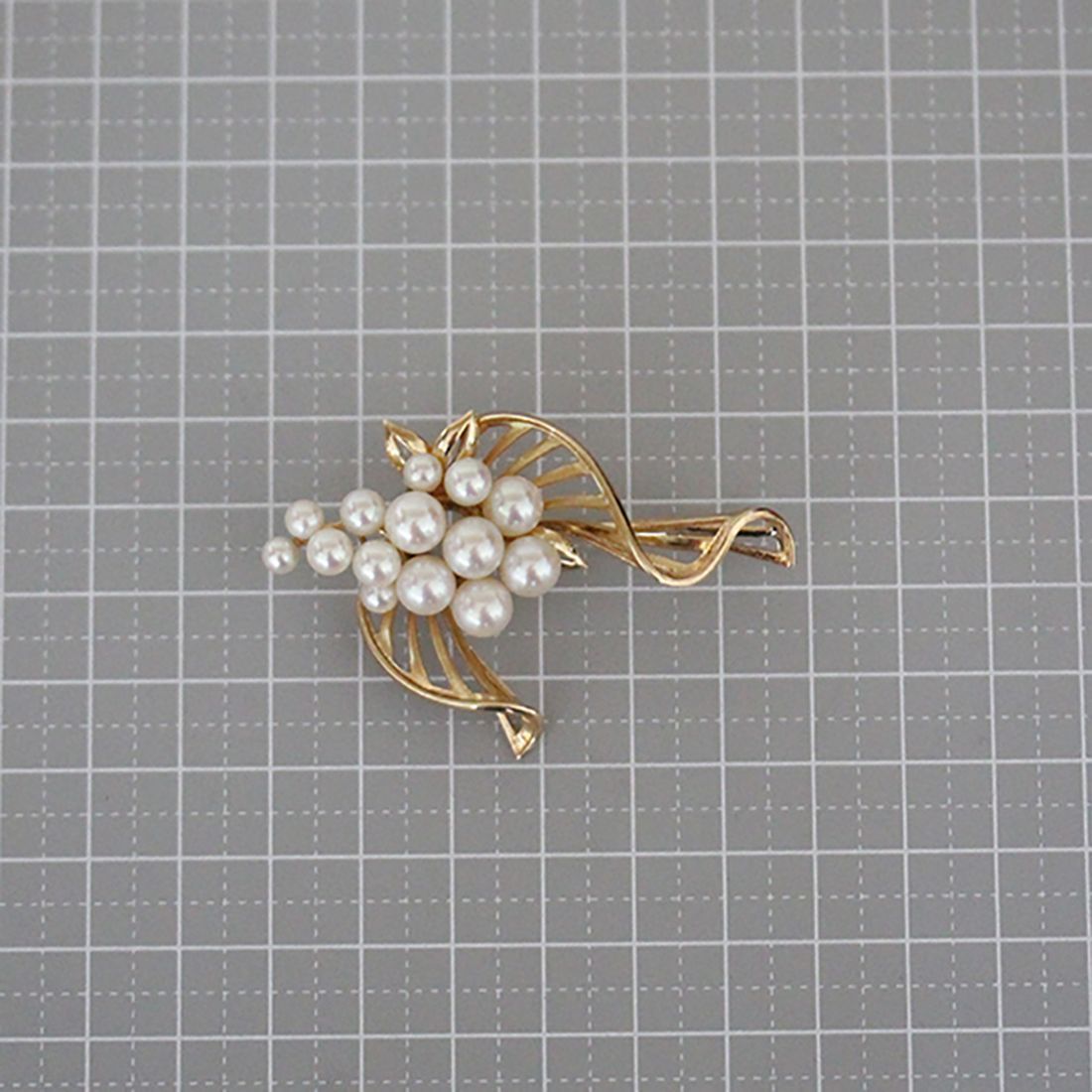 ミキモト アコヤ真珠ブローチ 楽天市場】MIKIMOTO ミキモト 大きめブローチ アコヤパール4~6.8