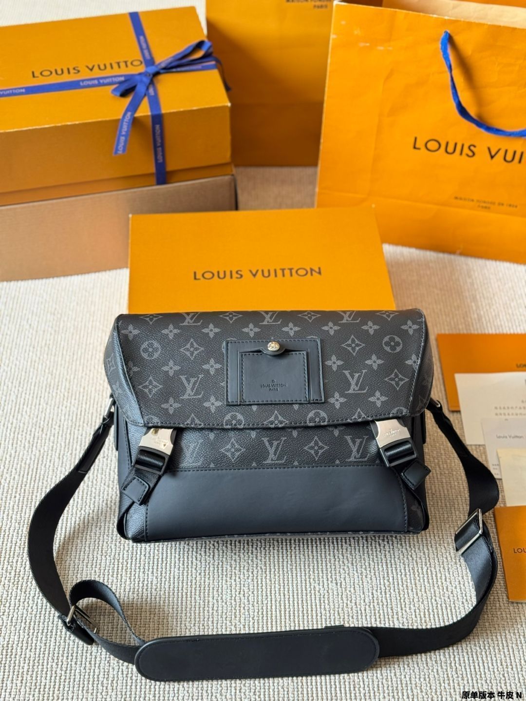 美品 タグ付き ベルスタッフ オールレザー メッセンジャー ショルダー