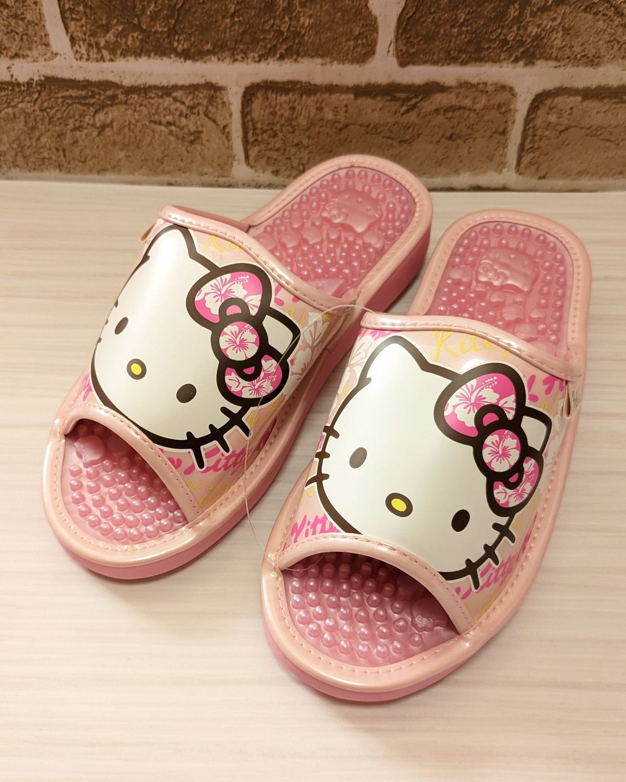 sanrio ハローキティ 健康サンダル ハイビスカス ピンク L kitty サンダル