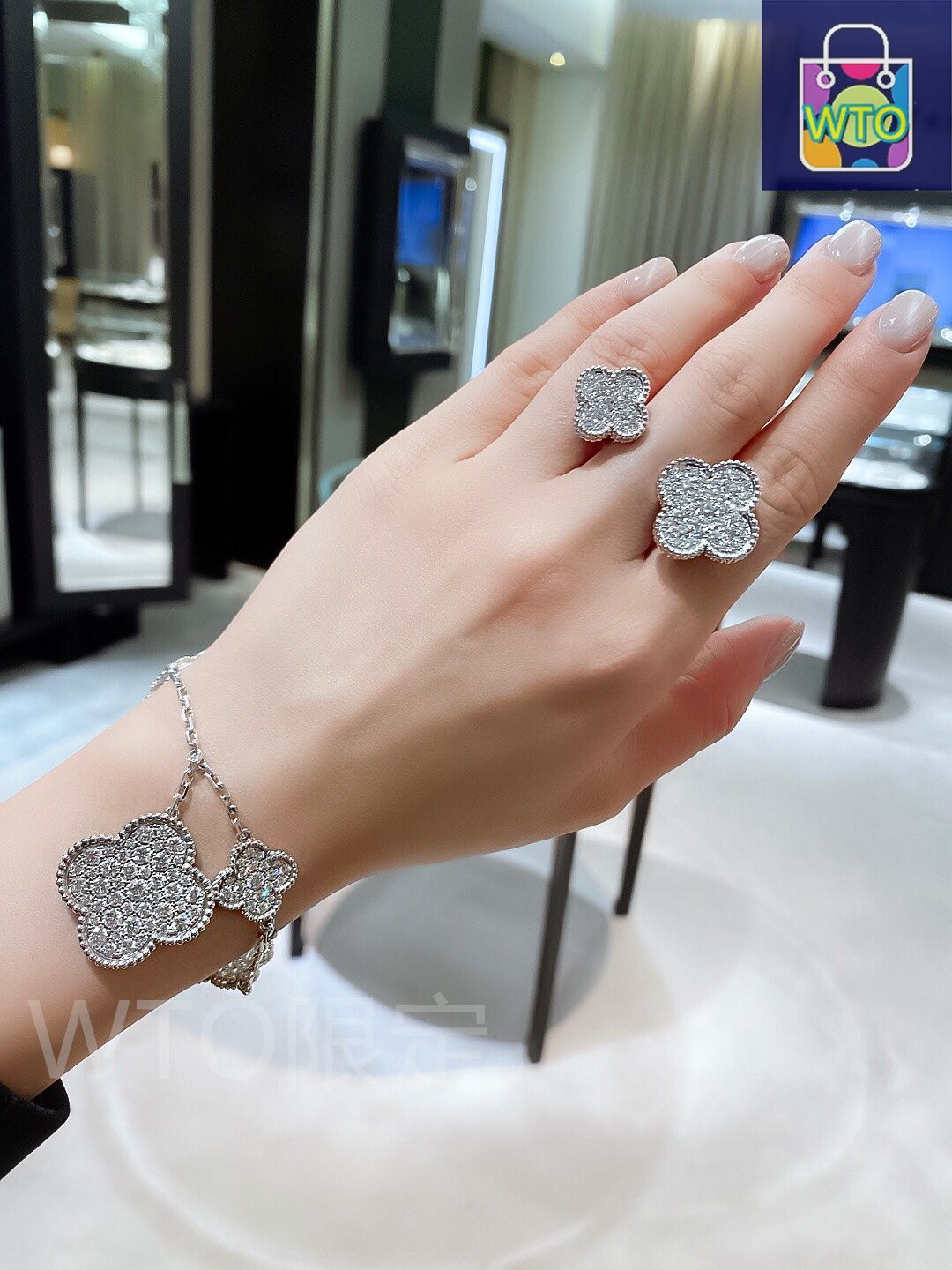 【Van Cleef & Arpels】マジックアルハンブラリング 指輪 マジック アルハンブラ リング 18K イエローゴールド, マザー