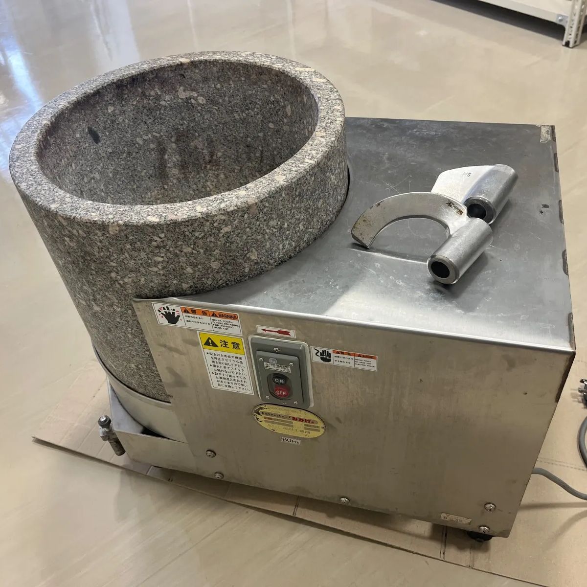 株式会社品川工業所 成型装置 石臼モダンミキサー「みかげ」 品川工業 