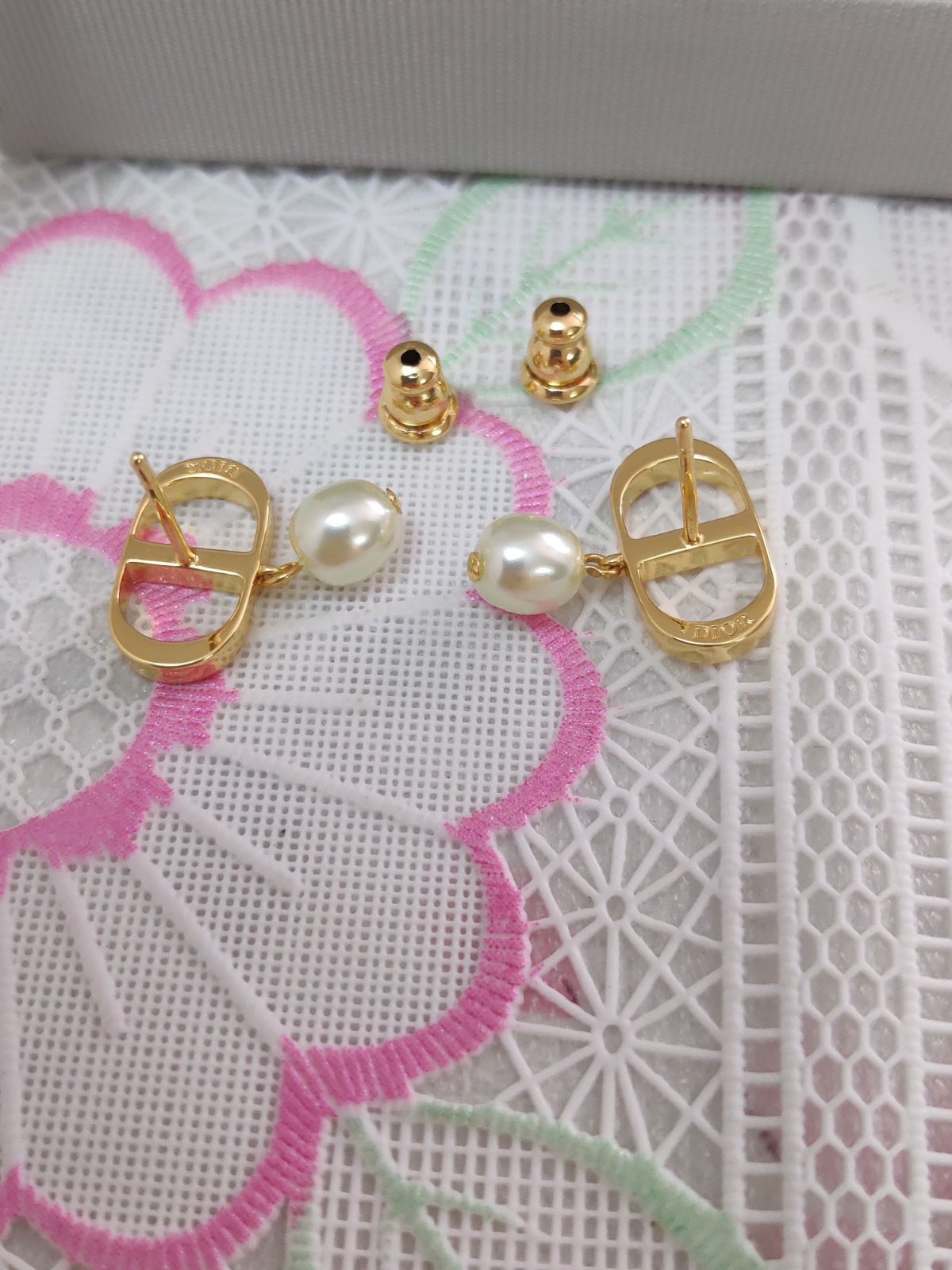 新品 未使用 Dior PETIT CD ピアス クリスチャンディオール 楽天市場