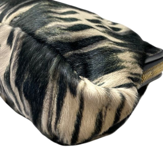 ショルダーバッグ クロスボディ