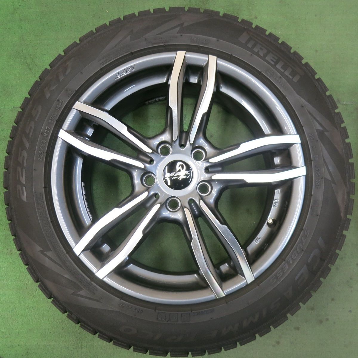 試着のみ バリ溝 キレイ 9.5分 BMW 等 MAK LUFT FF SERIES MFF 225 55R17 スタッドレス ピレリ アイスアシンメトリコ 17インチ ルフト PCD112 5H 5091101SKス