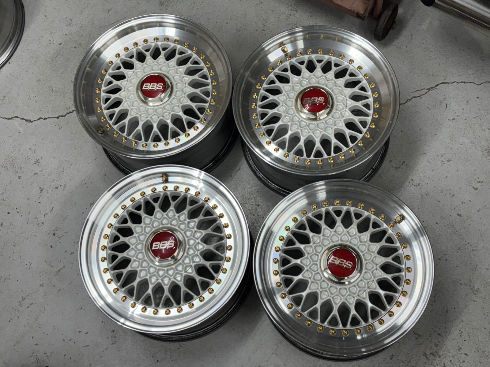 ま*ん様 BBS16インチ 楽天市場】BBS セレナ HWS-V FC28 22y〜 RE-L2 16インチ×7J +42