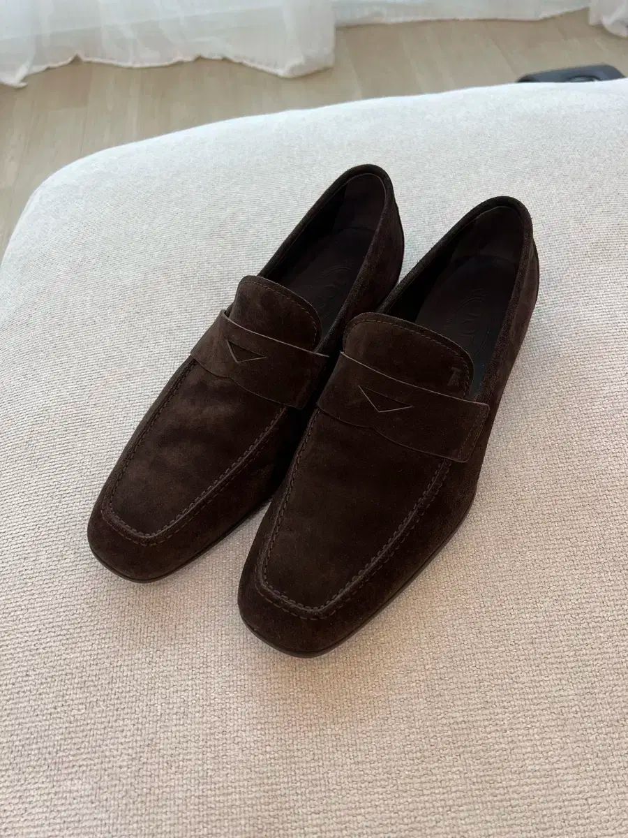 TOD'S(トッズ) スエード ローファー Tod's スエード ローファー