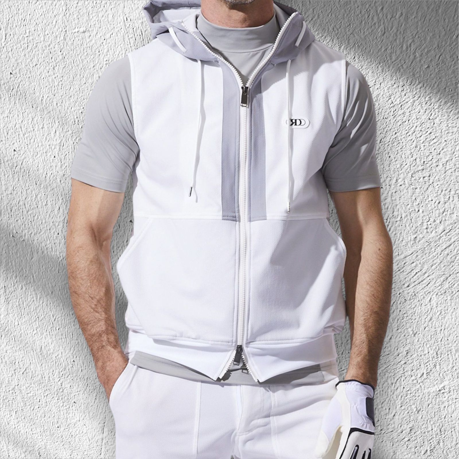 ナイロン ノースリーブパーカー