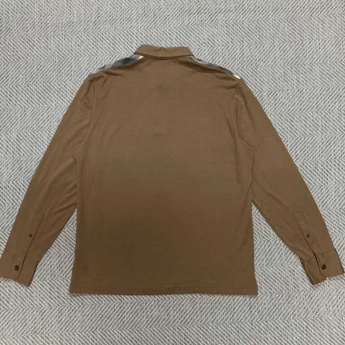 105 ダックス 茶色 ウール 長袖Tシャツ CAMPINGPARCCENTRAL_COM