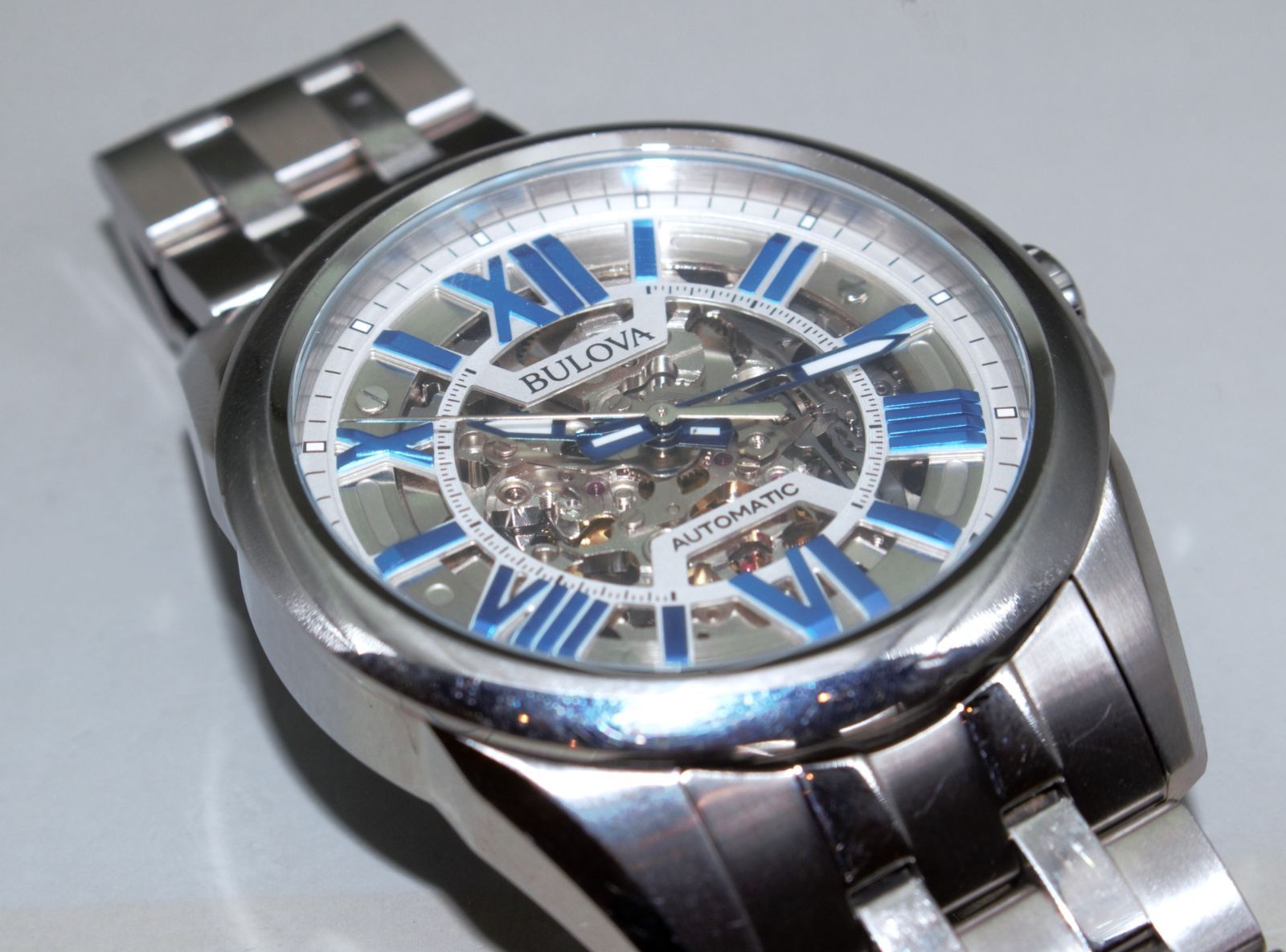 ブローバ Bulova 男性用 腕時計 メンズ ウォッチ グレー 98B267