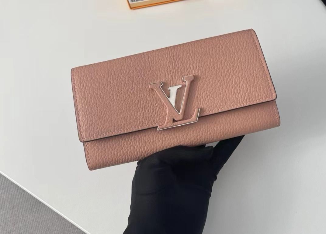 LOUIS VUITTON ルイヴィトン 財布