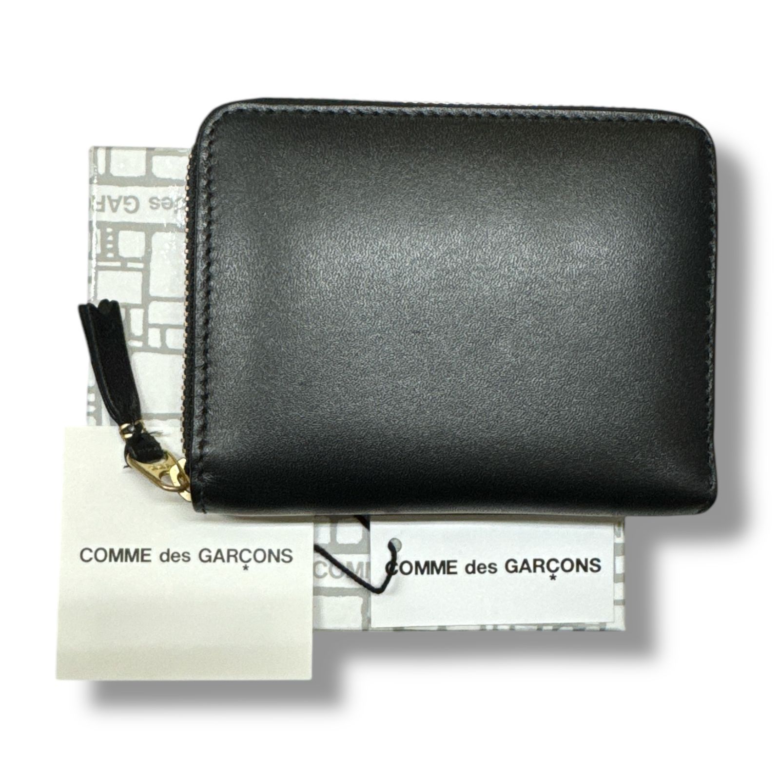 参考上代36300円 WALLET COMME des GARCONS Colored Leather Wallet ドレザーウォレット 折り財布 カードケース ウォレットコムデギャルソン SA2110 ブラック 77579A5
