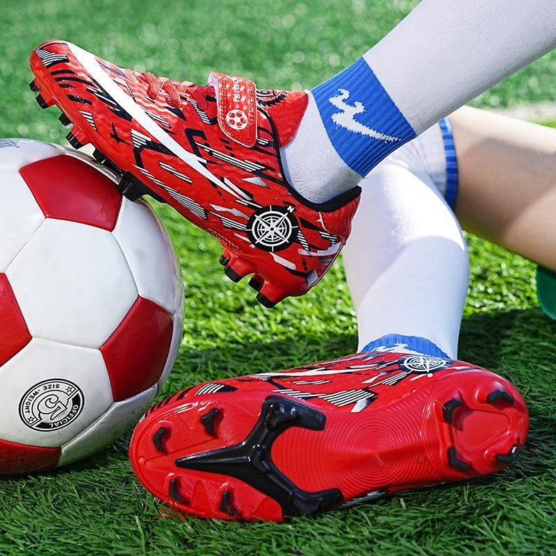 サッカー スパイクシューズ ワールドカップ トレーニング