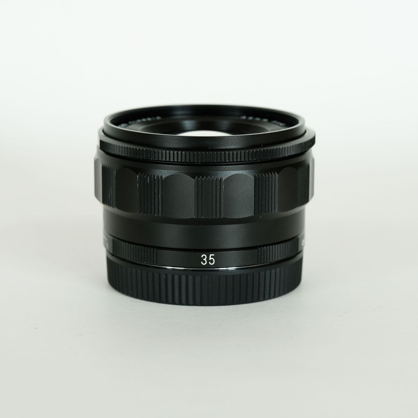 良品｜高級フィルター付] Voigtlander NOKTON classic 35mm F1.4 [ソニーE用] / SONY Eマウント /  フォクトレンダー - メルカリ