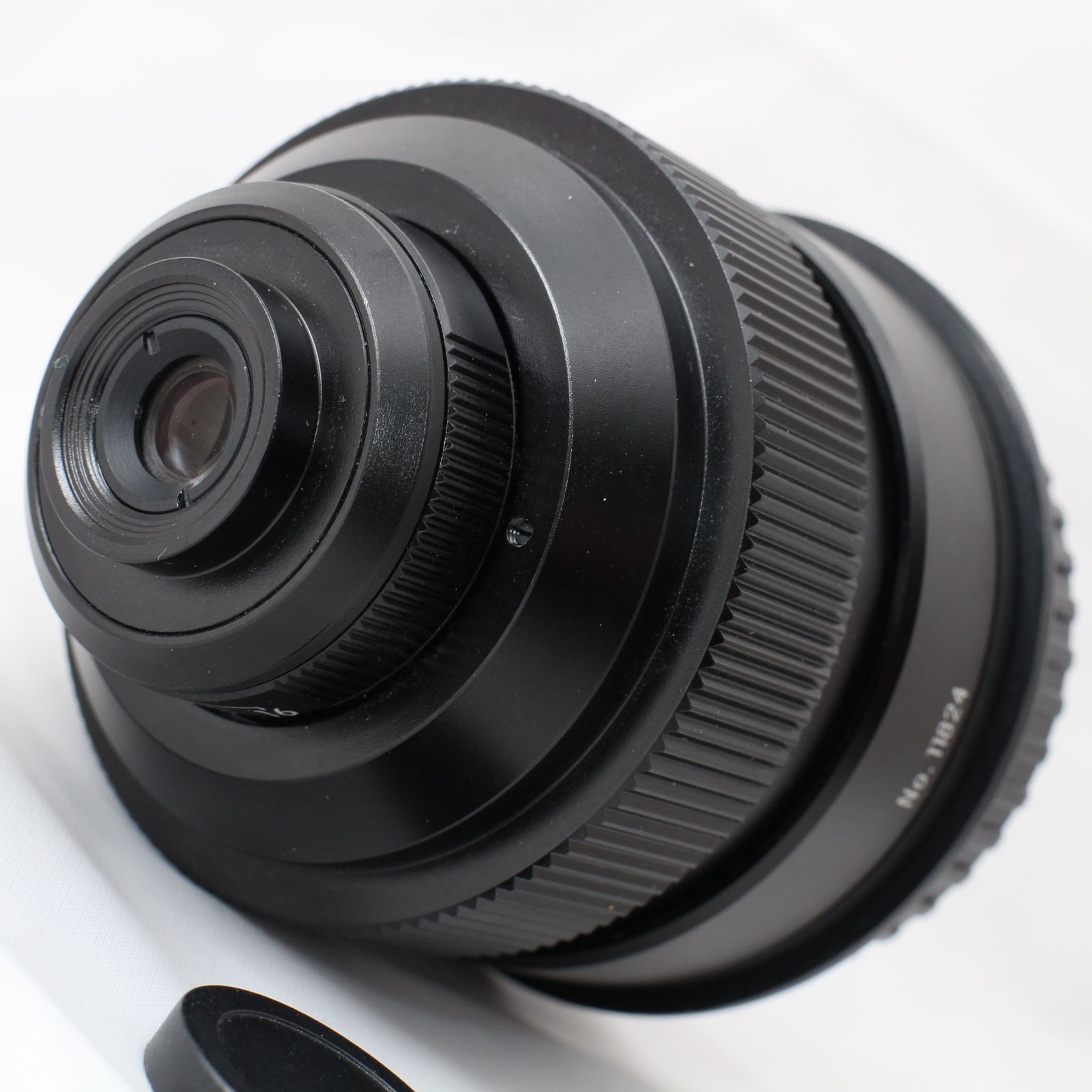 中一光学 FREEWALKER 20mm F2.0 SUPER MACRO 4-4.5:1ミラーレス