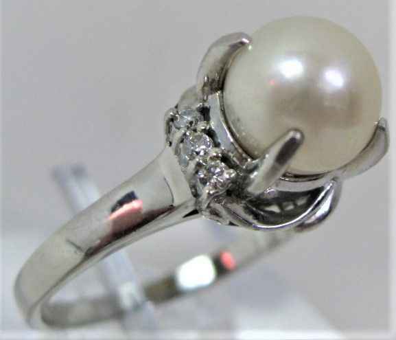 Pt900プラチナ リング指輪 パール8.5mmアコヤ真珠 ダイヤ0.10ct 