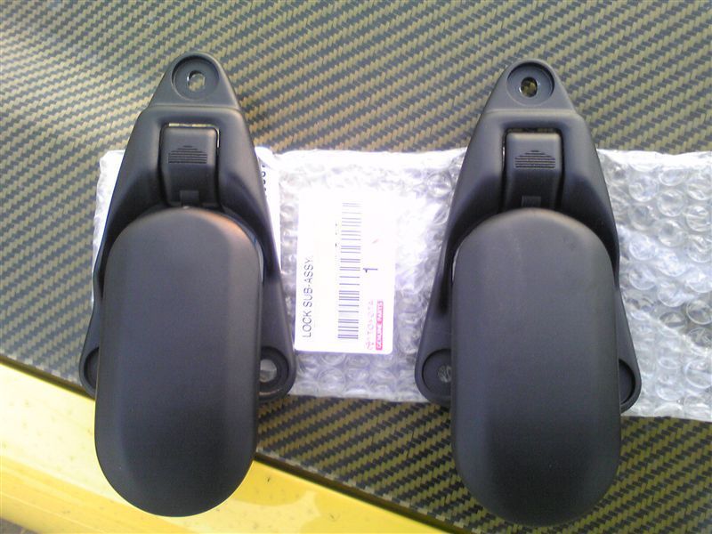 新品未使用 トヨタ 純正 MR-S MRS ZZW30 リムーバブルルーフ ロック  