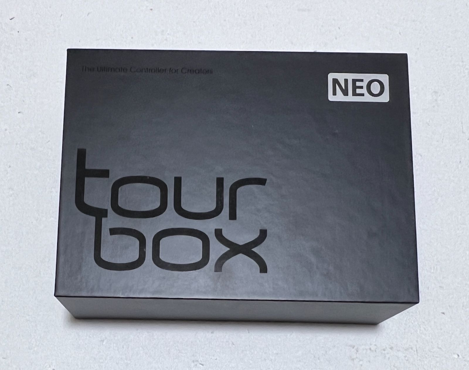 【美品】TourBox NEO ブラック 2ヶ月前購入、使用3週間 TourBox NEO】クリエイター向けの片手デバイスを使ってみた