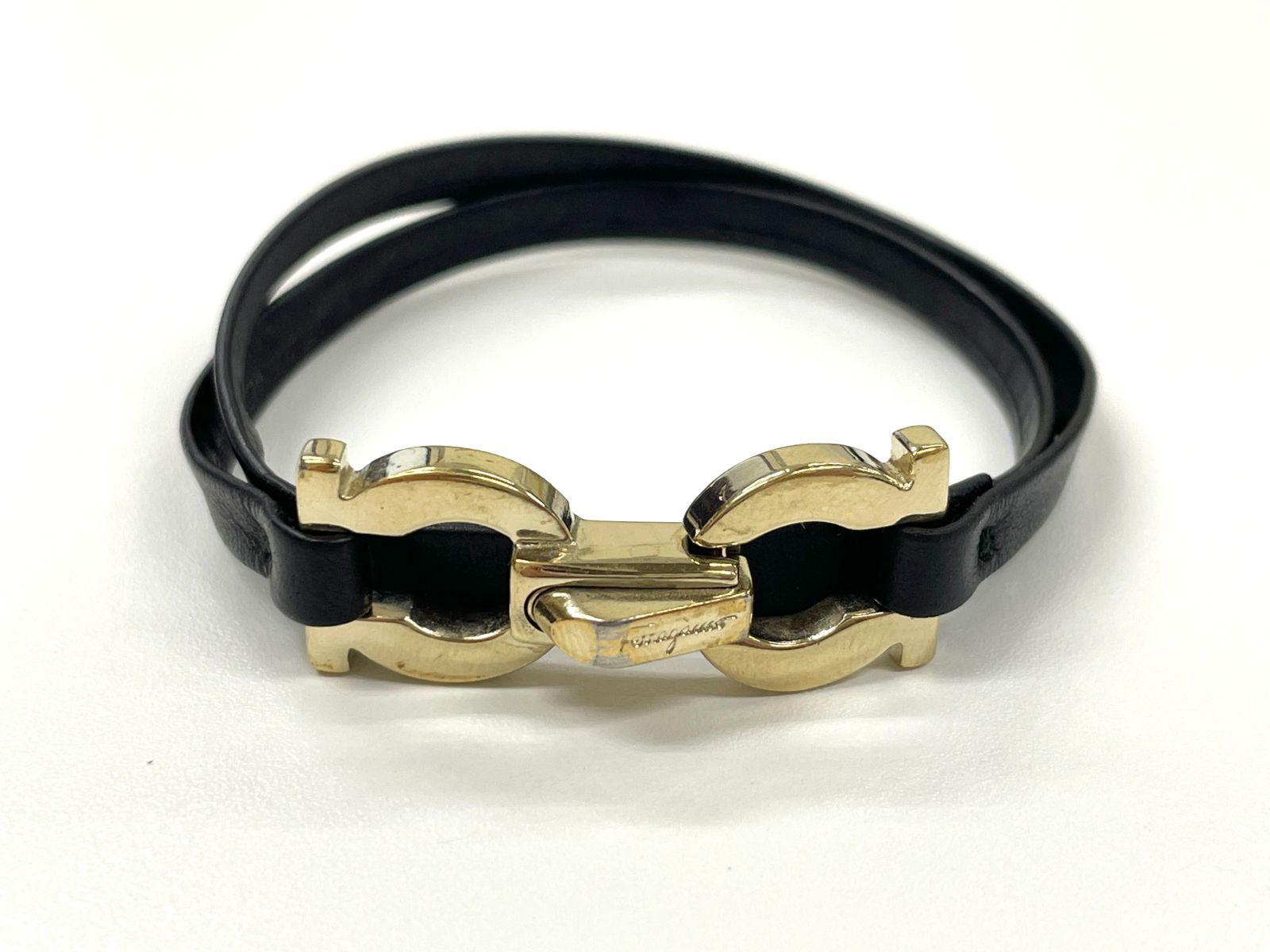 Ferragamo フェラガモ ガンチーニ ゴールド金具 レザー