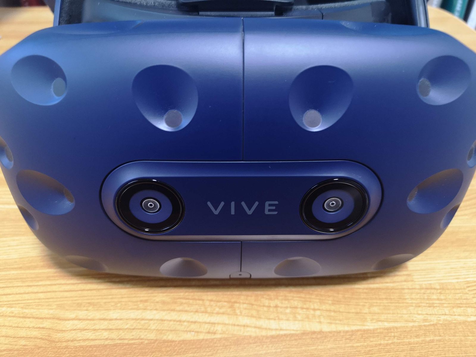 高質で安価 非常に良い HTC VIVE PRO HMD (アップグレードキット