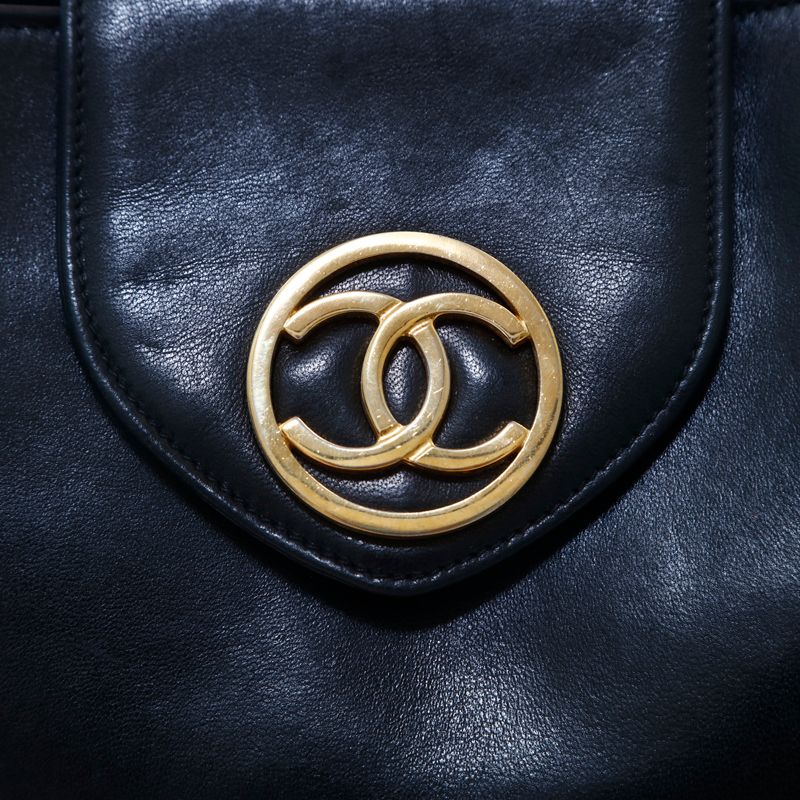 シャネル CHANEL ショルダーバッグ サークルココ レザー チェーン