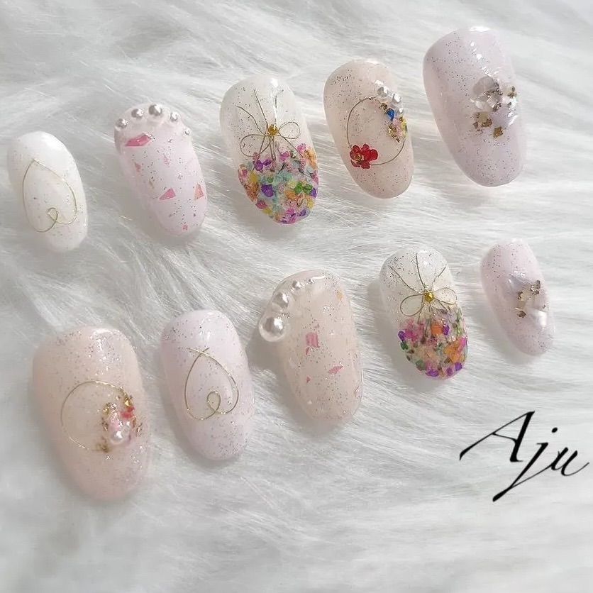 現品　ワイヤーネイル　ワイヤー　ホワイト　白　ピンク　ベージュ　押し花　ドライフラワー　お花　花　シェル　ガーリー　シンプル　ラメ　ネイルチップ