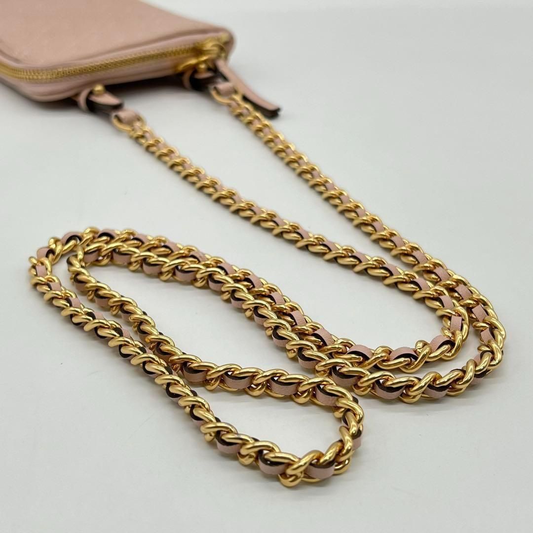 【美品】Tory Burch スマホショルダー キルティングレザー ピンク 美品】Tory Burch スマホショルダー キルティングレザー ピンク