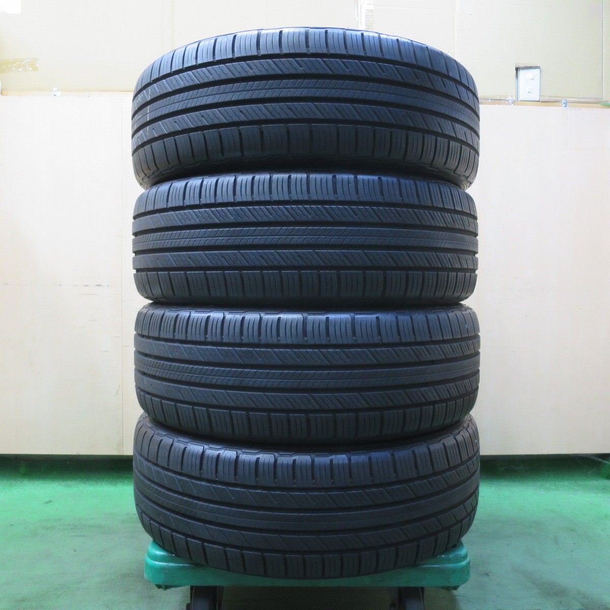 バリ溝 23年 9分 225 55R19 ミシュラン プライマシー SUV タイヤ 19インチ レクサス NX ハリアー RAV4 エクストレイル CX-5 CX-8 等 5092403イノタ