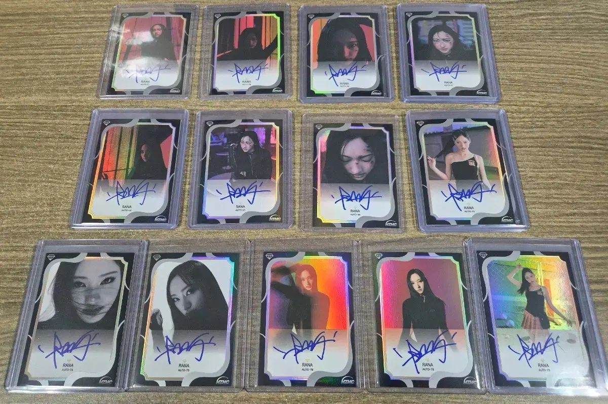 VVS 購入 サインカード K-POPガールズグループ VVS カードコレクション