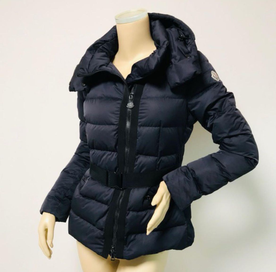 美品☆MONCLER・モンクレール LAVAUD レディース ブランドアイコン 