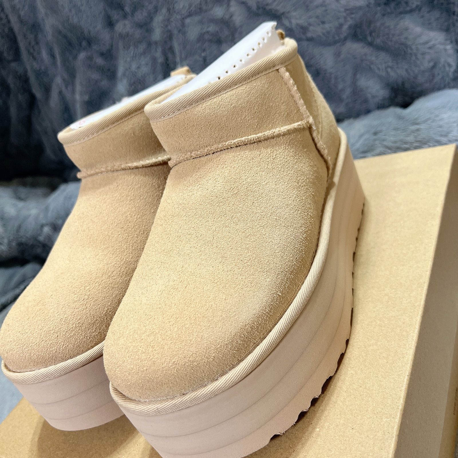 UGG レディース クラシック ウルトラミニ プラットフォーム 新色