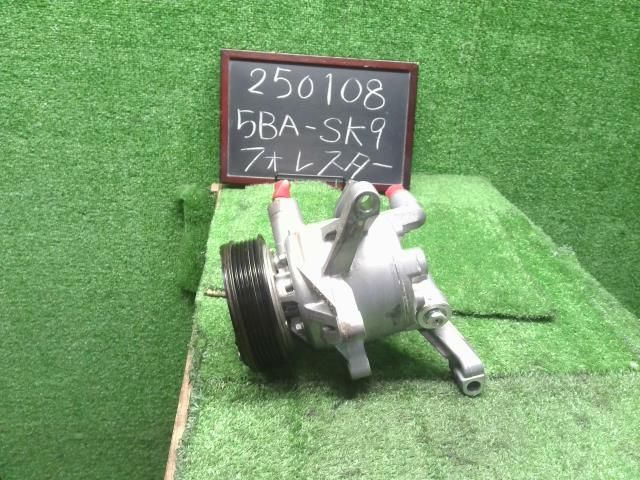 エアコンコンプレッサー
