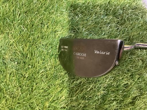 Yes! Valerie C-GROOVE パター　34インチ　ヘッドカバー付 Yes! Valerie C-GROOVE パター 34インチ ヘッドカバー付 - メルカリ