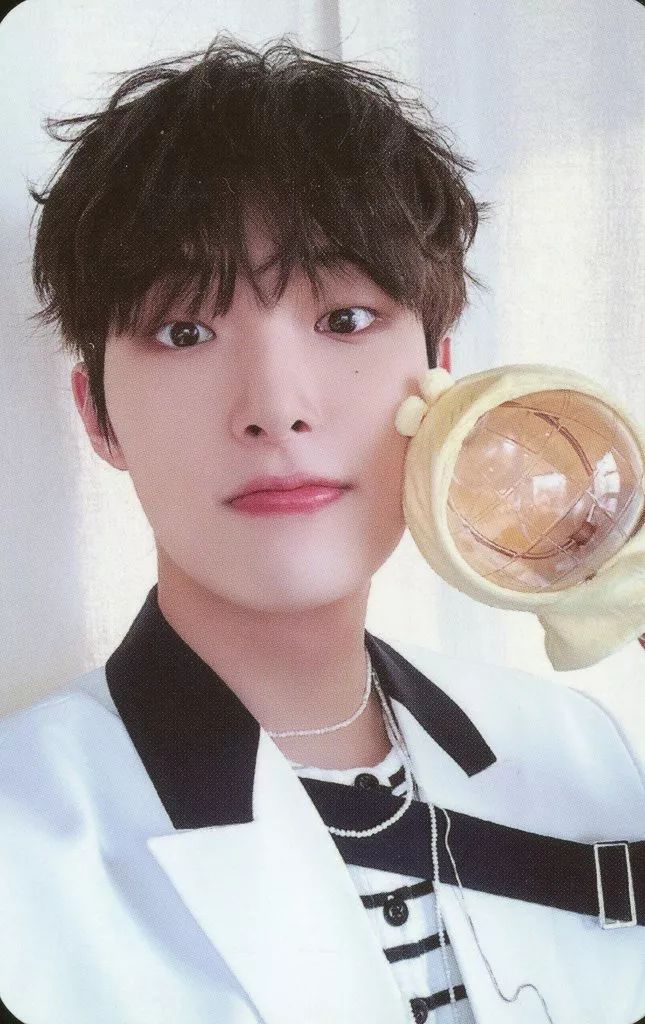 ATEEZ ミンギ　MINGI 25枚　トレカ ATEEZ ミンギ トレカIn Your Fantasy POCA封入① - メルカリ