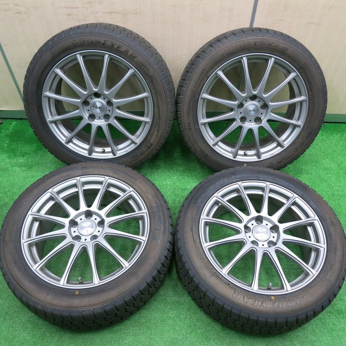 [送料無料] バリ溝！キレイ！9.5分スタッドレス 235/50R18 グッドイヤー アイスナビ7 ravrion LUMIERE ラブリオン 18インチ PCD114.3/5H4091502HAス