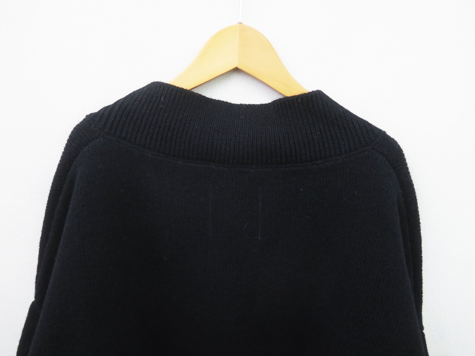 UNUSED V-neck knit アンユーズド US1497 UNUSED V-neck knit アンユーズド US1497